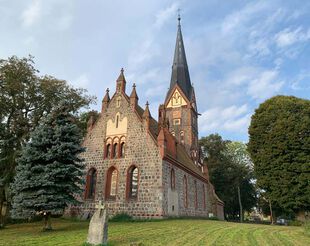 Feldsteinkirche Golzow