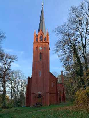 Stüler-Kirche Reitwein Vorderansicht